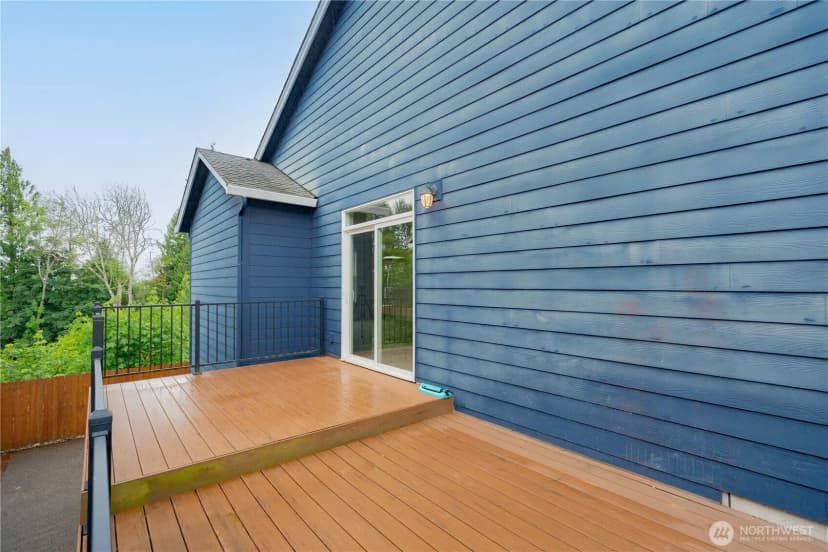 Property photo for 413 Stone Park, Kalama photo 32