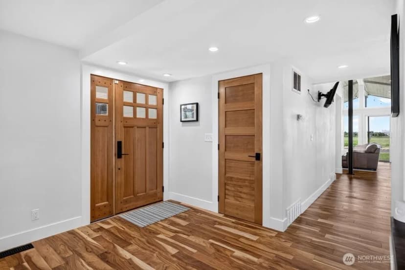 Property photo for 17211 Road 11 Nw, Quincy photo 13
