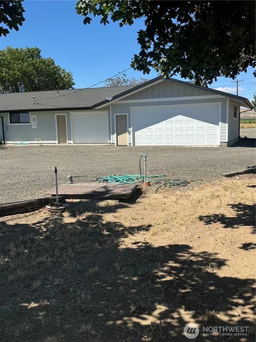 Property photo for 17211 Road 11 Nw, Quincy photo 38
