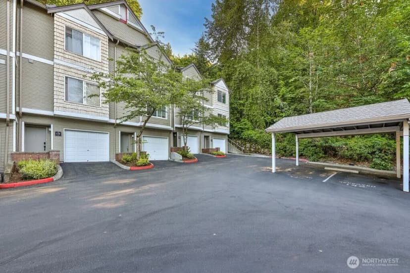 Property photo for 18505 Se Newport Way #f131, Issaquah photo 25