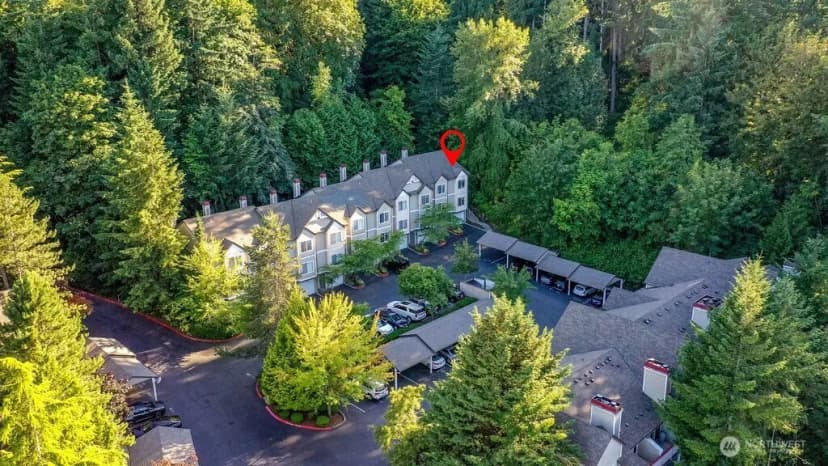 Property photo for 18505 Se Newport Way #f131, Issaquah photo 3