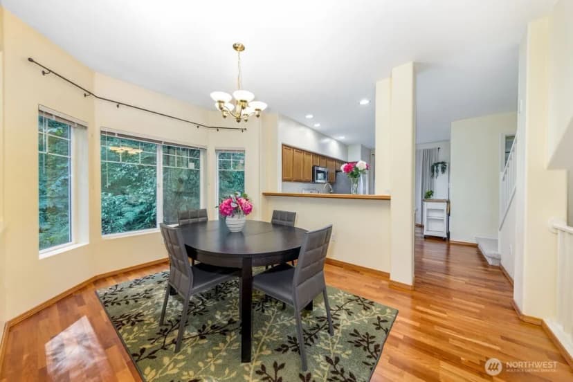 Property photo for 18505 Se Newport Way #f131, Issaquah photo 8