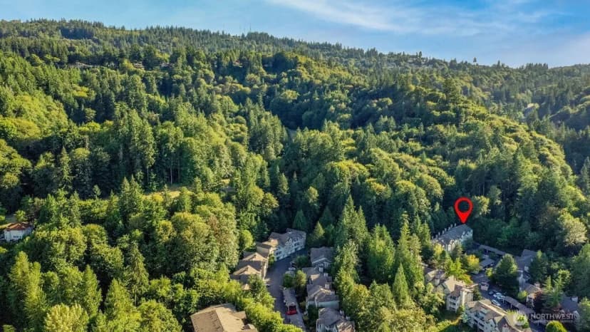 Property photo for 18505 Se Newport Way #f131, Issaquah photo 28