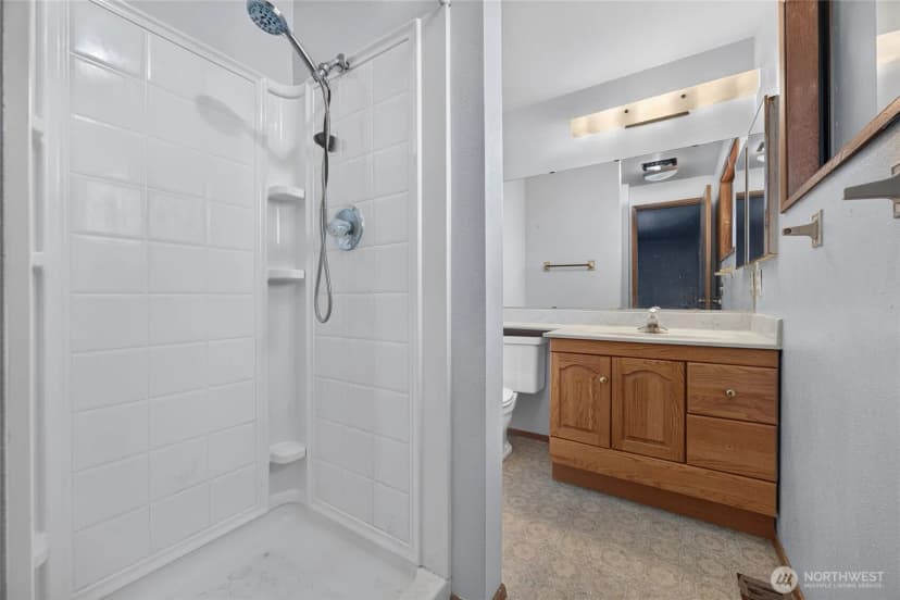 Property photo for 26415 Carnaby Way, Kent photo 15