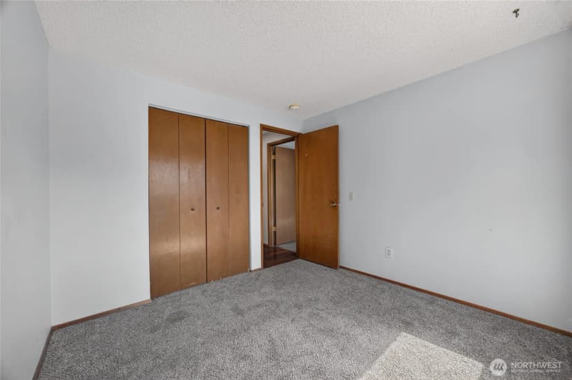 Property photo for 26415 Carnaby Way, Kent photo 20