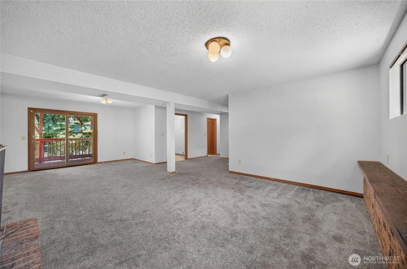 Property photo for 26415 Carnaby Way, Kent photo 25