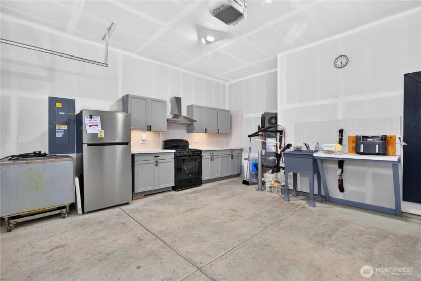 Property photo for 19757 119th Street E, Bonney Lake photo 32