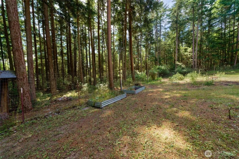 Property photo for 1074 Estate Lane, Oak Harbor photo 33