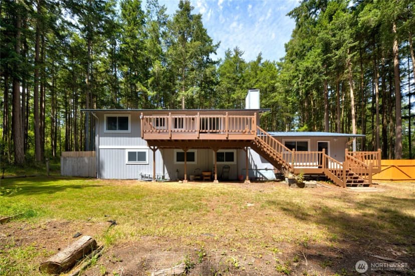 Property photo for 1074 Estate Lane, Oak Harbor photo 35