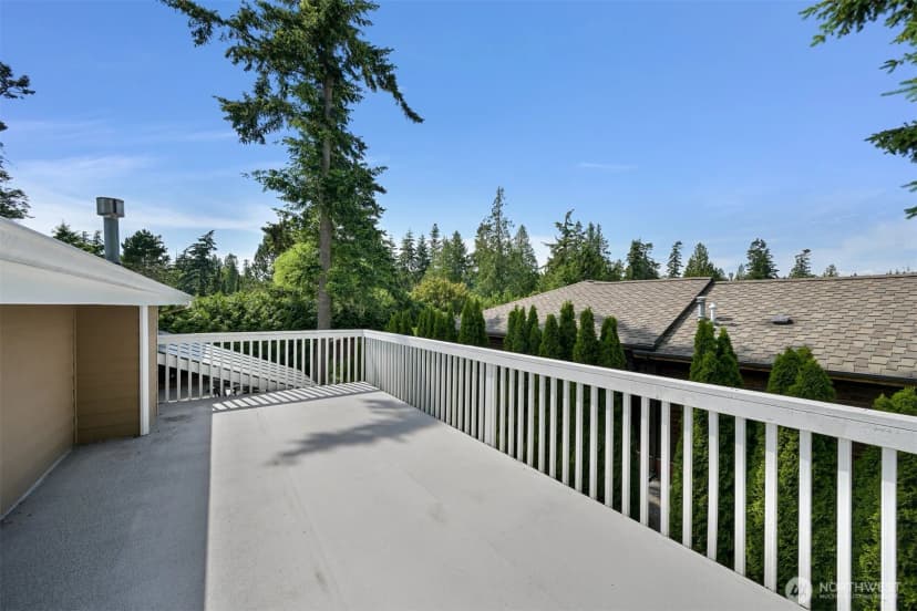 Property photo for 8141 Comox Road W, Blaine photo 31
