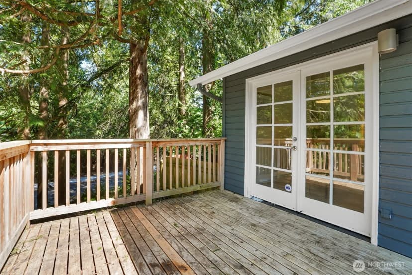 Property photo for 12122 Ne 108th, Kirkland photo 18