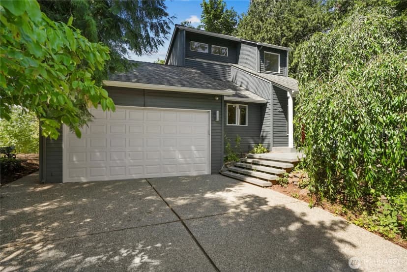 Property photo for 12122 Ne 108th, Kirkland photo 19