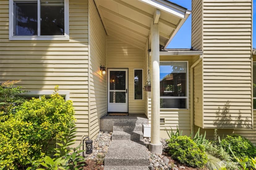 Property photo for 12820 87th Avenue, Kirkland photo 2