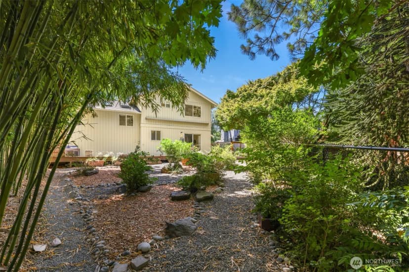 Property photo for 12820 87th Avenue, Kirkland photo 32
