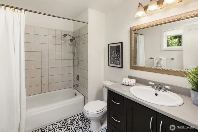 Property photo for 12820 87th Avenue, Kirkland photo 20