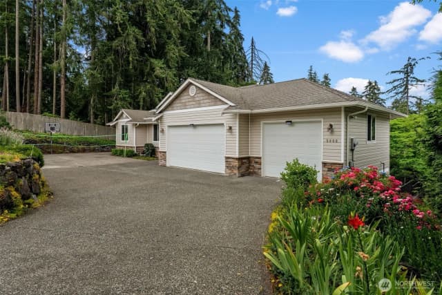 Property photo for 5808 60th Street W, University Place