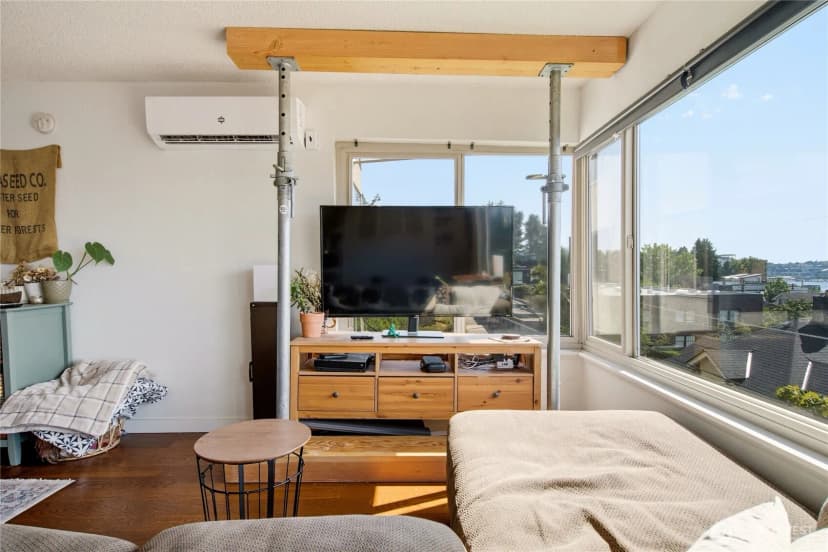 Property photo for 2703 Boylston Ave E #201, Seattle photo 18