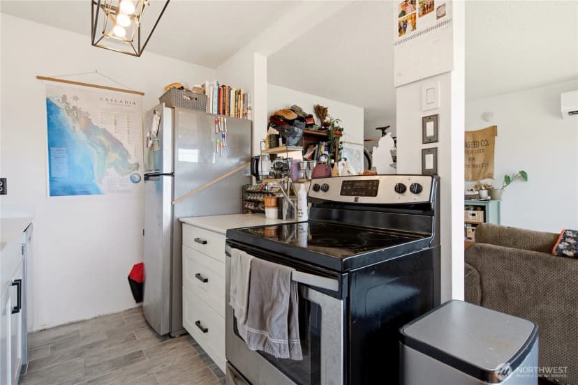 Property photo for 2703 Boylston Ave E #201, Seattle photo 12