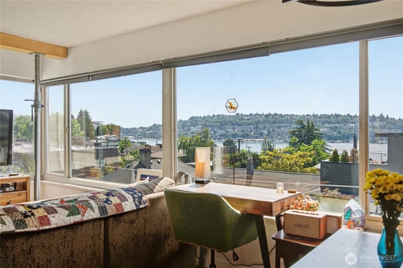 Property photo for 2703 Boylston Ave E #201, Seattle