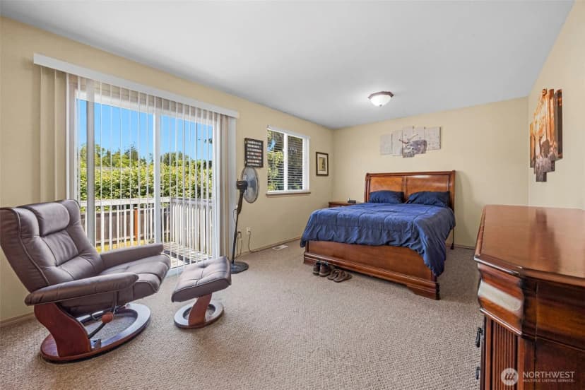 Property photo for 18411 Ballantrae Drive, Arlington photo 24