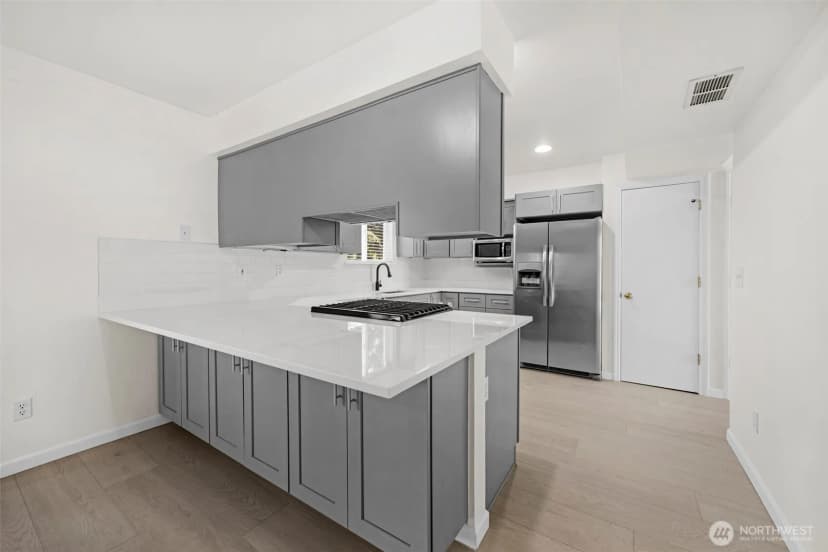 Property photo for 18411 Ballantrae Drive, Arlington photo 16