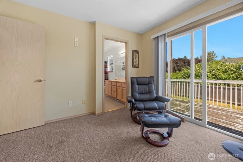Property photo for 18411 Ballantrae Drive, Arlington photo 25