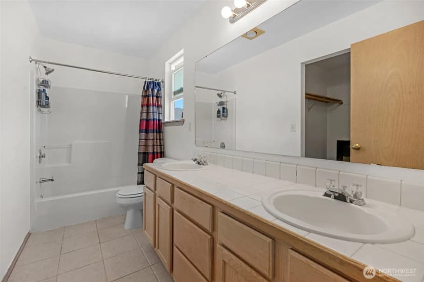 Property photo for 18411 Ballantrae Drive, Arlington photo 26