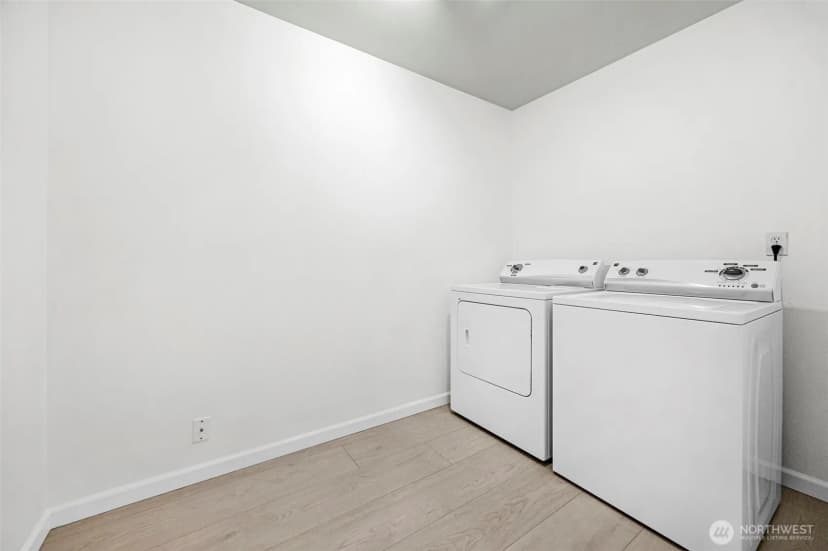 Property photo for 18411 Ballantrae Drive, Arlington photo 23