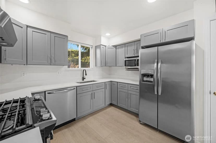 Property photo for 18411 Ballantrae Drive, Arlington photo 13