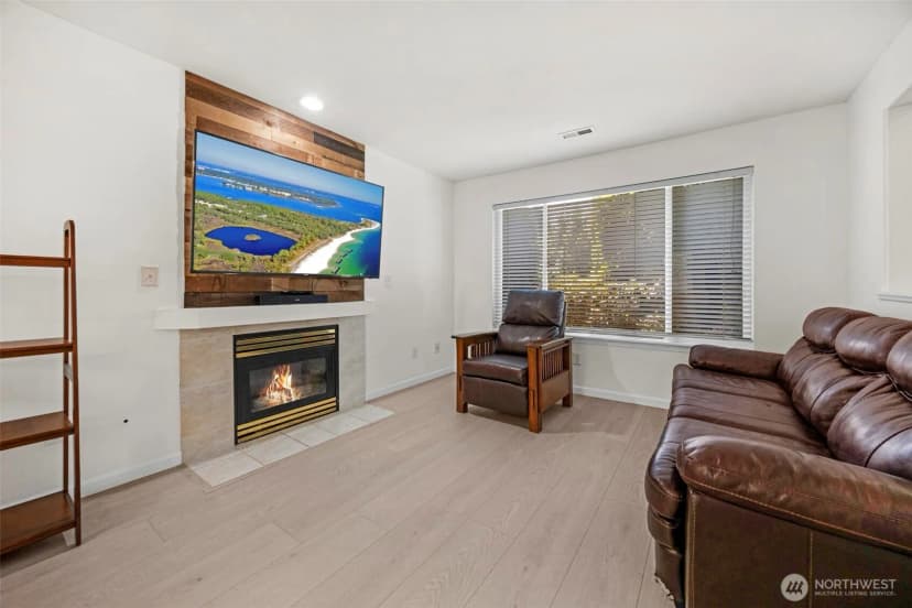 Property photo for 18411 Ballantrae Drive, Arlington photo 6