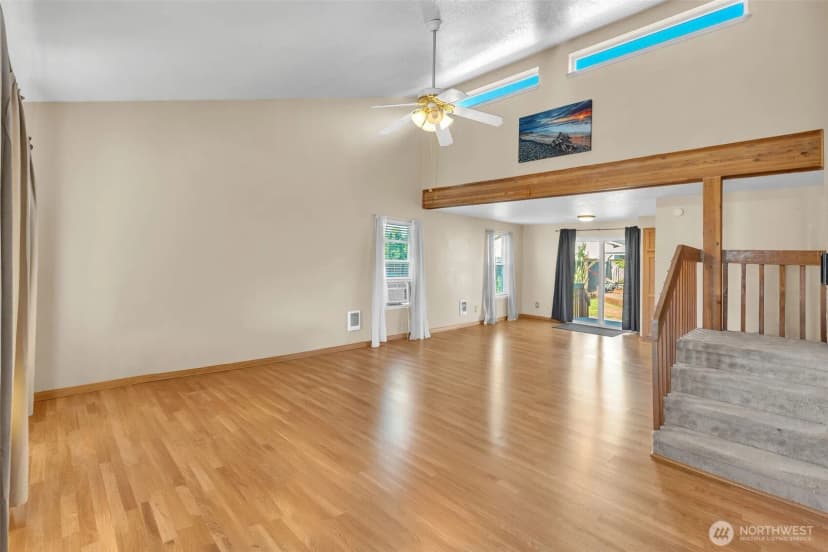 Property photo for 460 Meadow Lane, Napavine photo 4