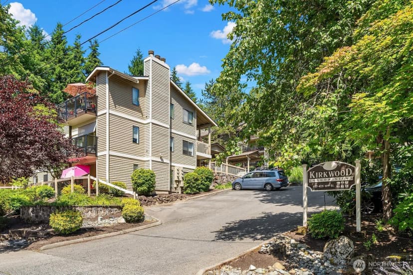Property photo for 406 10th Street #c202, Kirkland photo 20