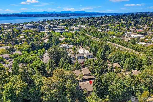 Property photo for 406 10th Street #c202, Kirkland photo 2