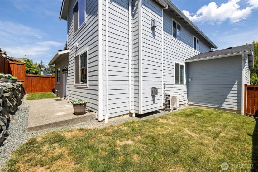 Property photo for 1420 E Gateway Heights Loop, Sedro Woolley photo 33