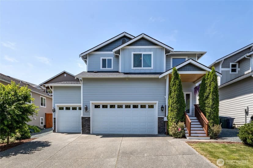 Property photo for 1420 E Gateway Heights Loop, Sedro Woolley