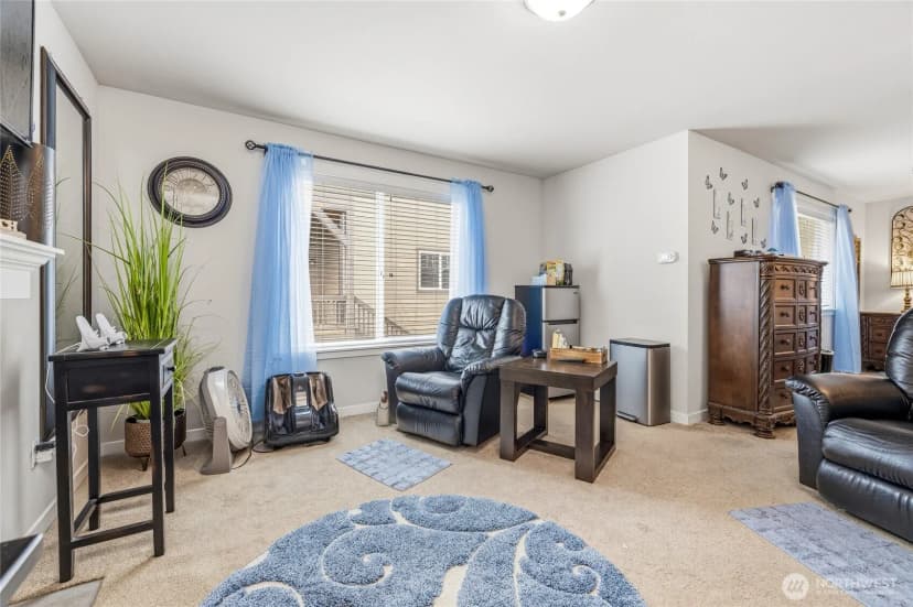 Property photo for 1420 E Gateway Heights Loop, Sedro Woolley photo 21
