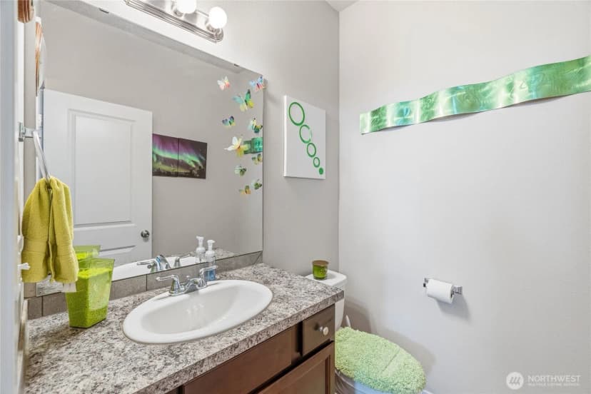 Property photo for 1420 E Gateway Heights Loop, Sedro Woolley photo 30