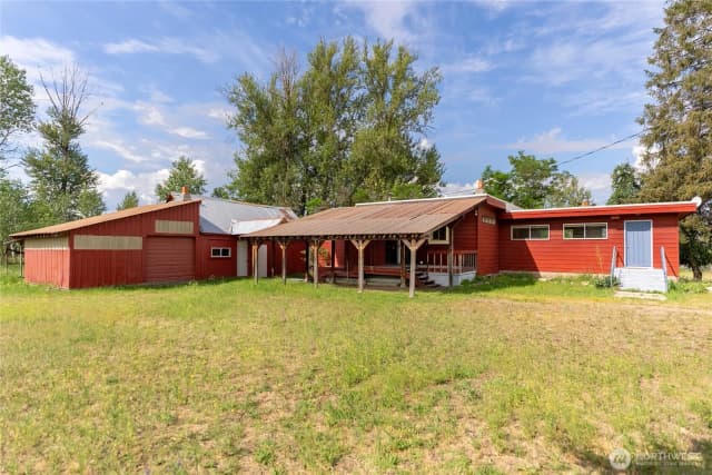 Property photo for 517 Lufkin Lane, Winthrop photo 2