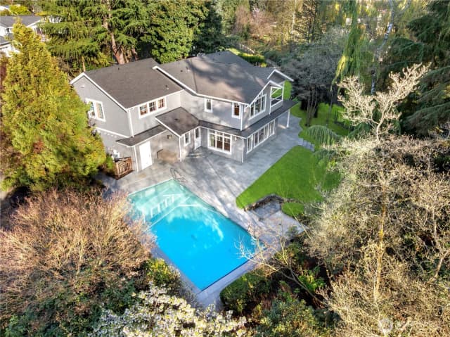 Property photo for 37 Tatoosh Ky, Bellevue photo 3