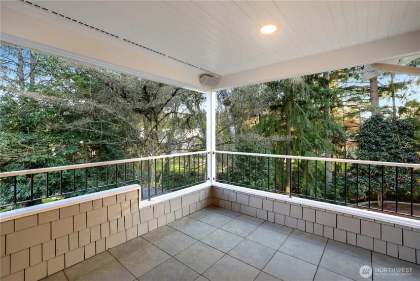 Property photo for 37 Tatoosh Ky, Bellevue photo 21