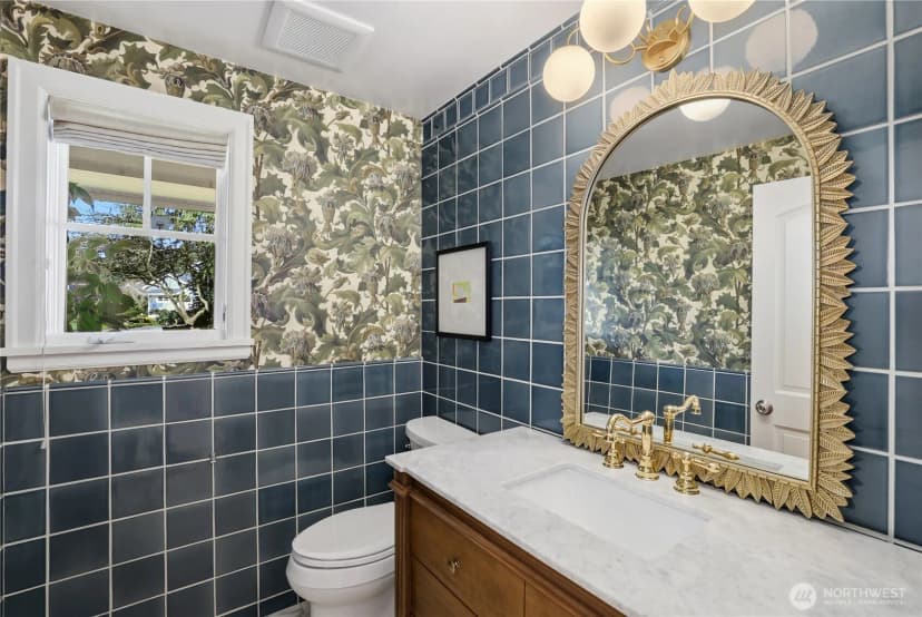 Property photo for 37 Tatoosh Ky, Bellevue photo 11