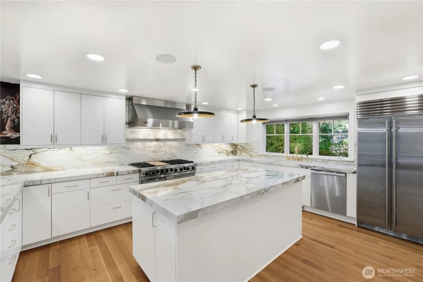 Property photo for 37 Tatoosh Ky, Bellevue photo 13
