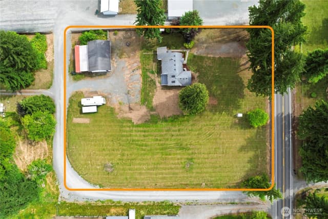 Property photo for 23617 Orting Kapowsin Highway E, Graham photo 3