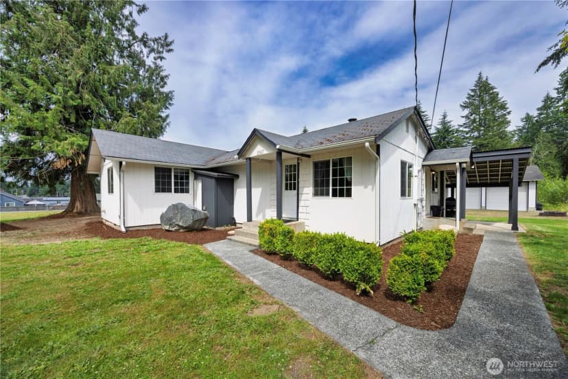 Property photo for 23617 Orting Kapowsin Highway E, Graham photo 25