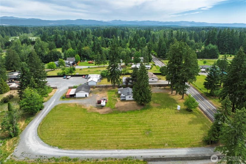 Property photo for 23617 Orting Kapowsin Highway E, Graham photo 30