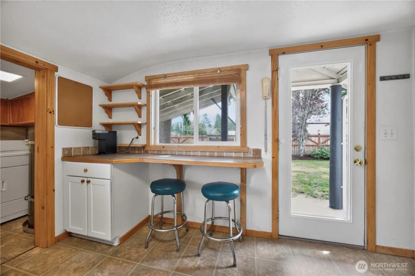 Property photo for 23617 Orting Kapowsin Highway E, Graham photo 15