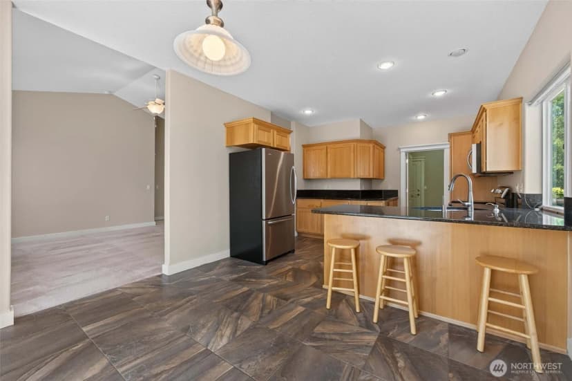 Property photo for 722 E 18th St, La Center photo 12