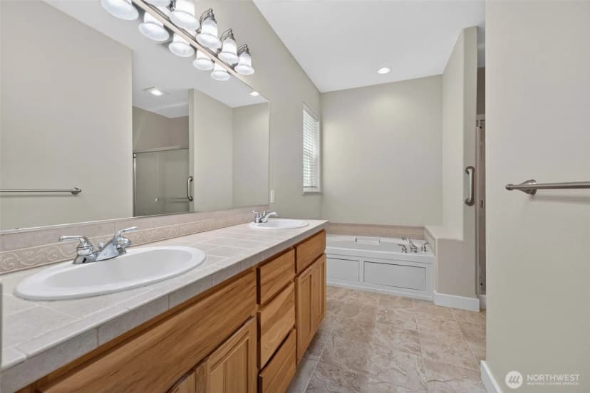 Property photo for 722 E 18th St, La Center photo 20