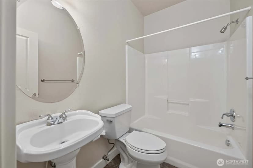 Property photo for 722 E 18th St, La Center photo 17