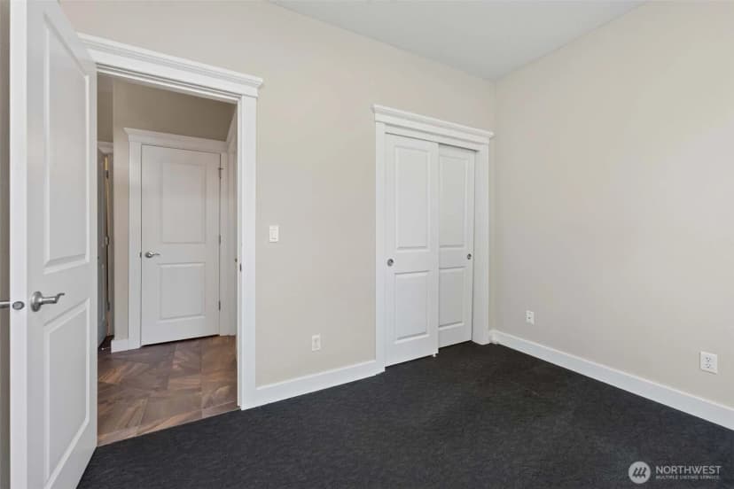 Property photo for 722 E 18th St, La Center photo 16